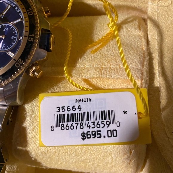 Invicta Pro Diver Watch (Brand New With Tags) - Picture 4 of 4